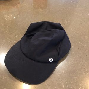 Women’s Lululemon Fast and Free running hat OS